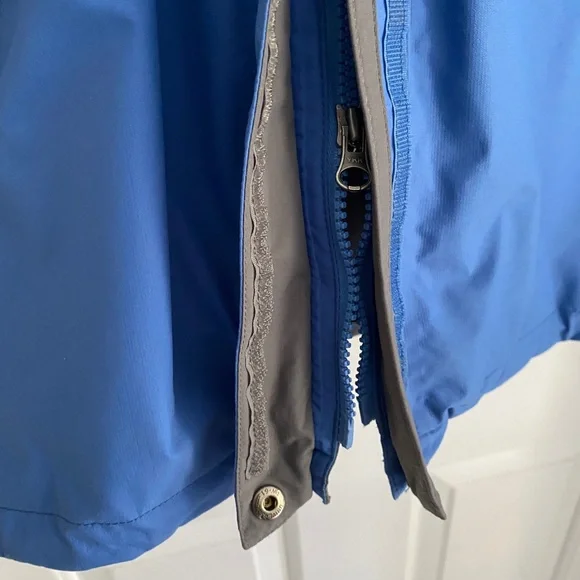 North Face Summit Series Outer Shell Jacket - Picture 13 of 14